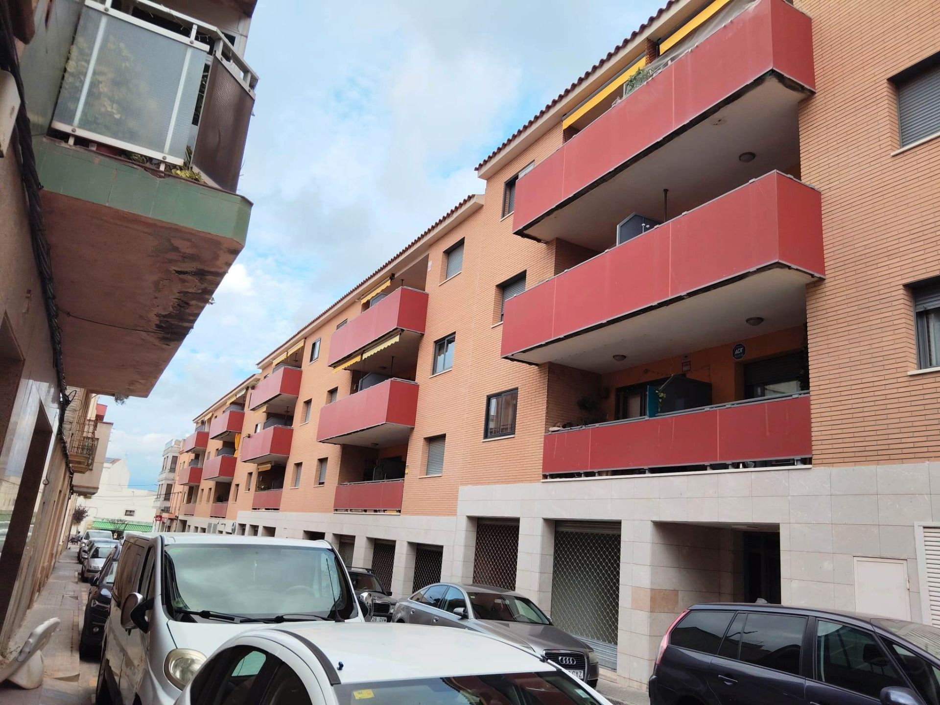 Vista exterior de Apartament en venda en Turís amb Terrassa, Moblat i Microones