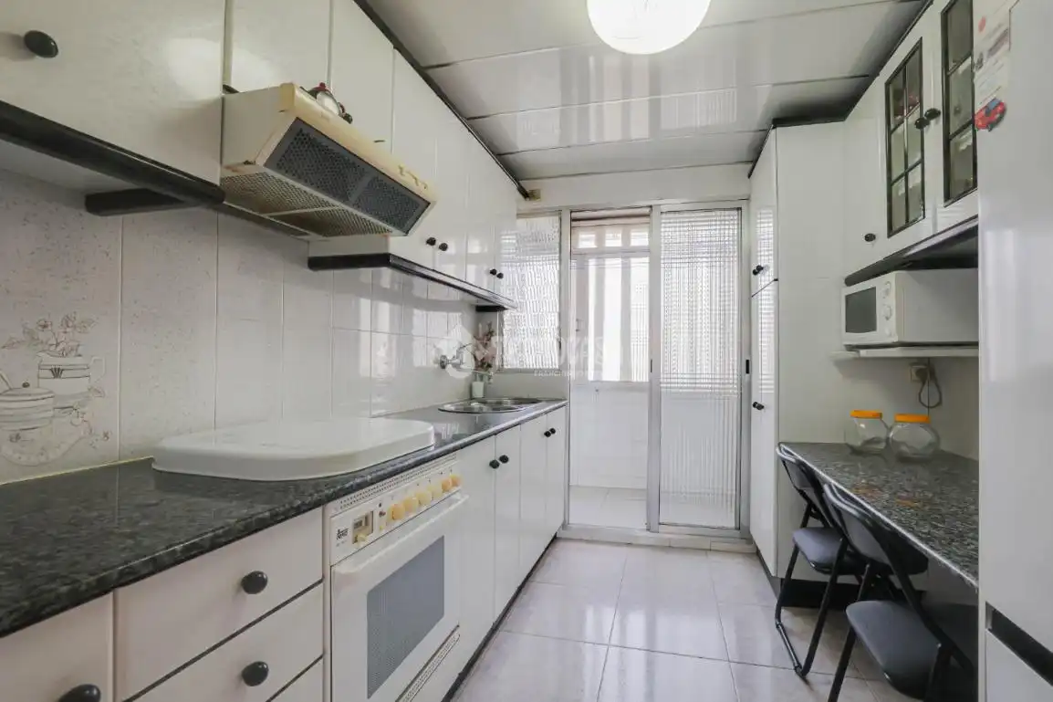 Cuina de Pis en venda en L'Hospitalet de Llobregat amb Balcó