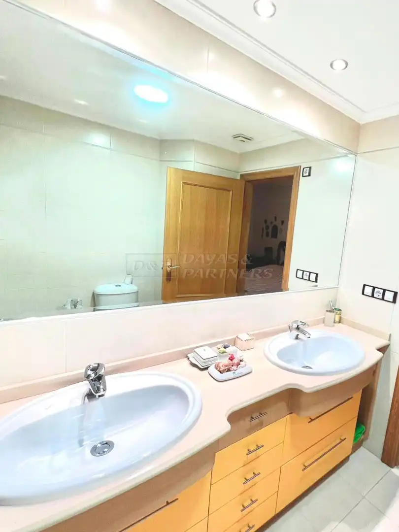 Piso con terraza en venta en Mariano Ruiz Canovas, imagen 27