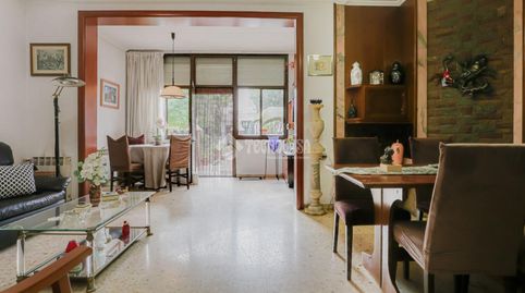 Foto 2 de Casa adosada en venta en Montcada Centre - La Ribera, Montcada i Reixac