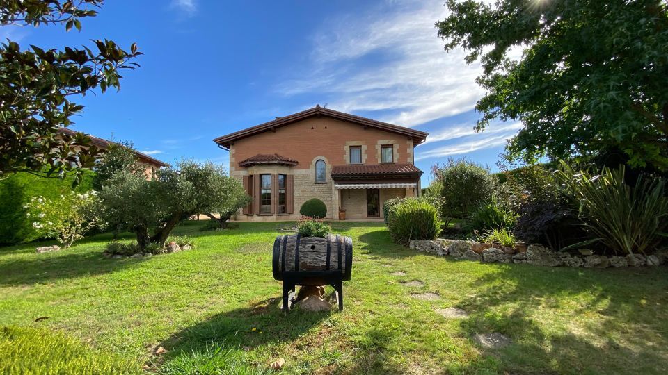 Jardín de Casa o chalet en venta en Vitoria - Gasteiz con Calefacción, Jardín privado y Terraza