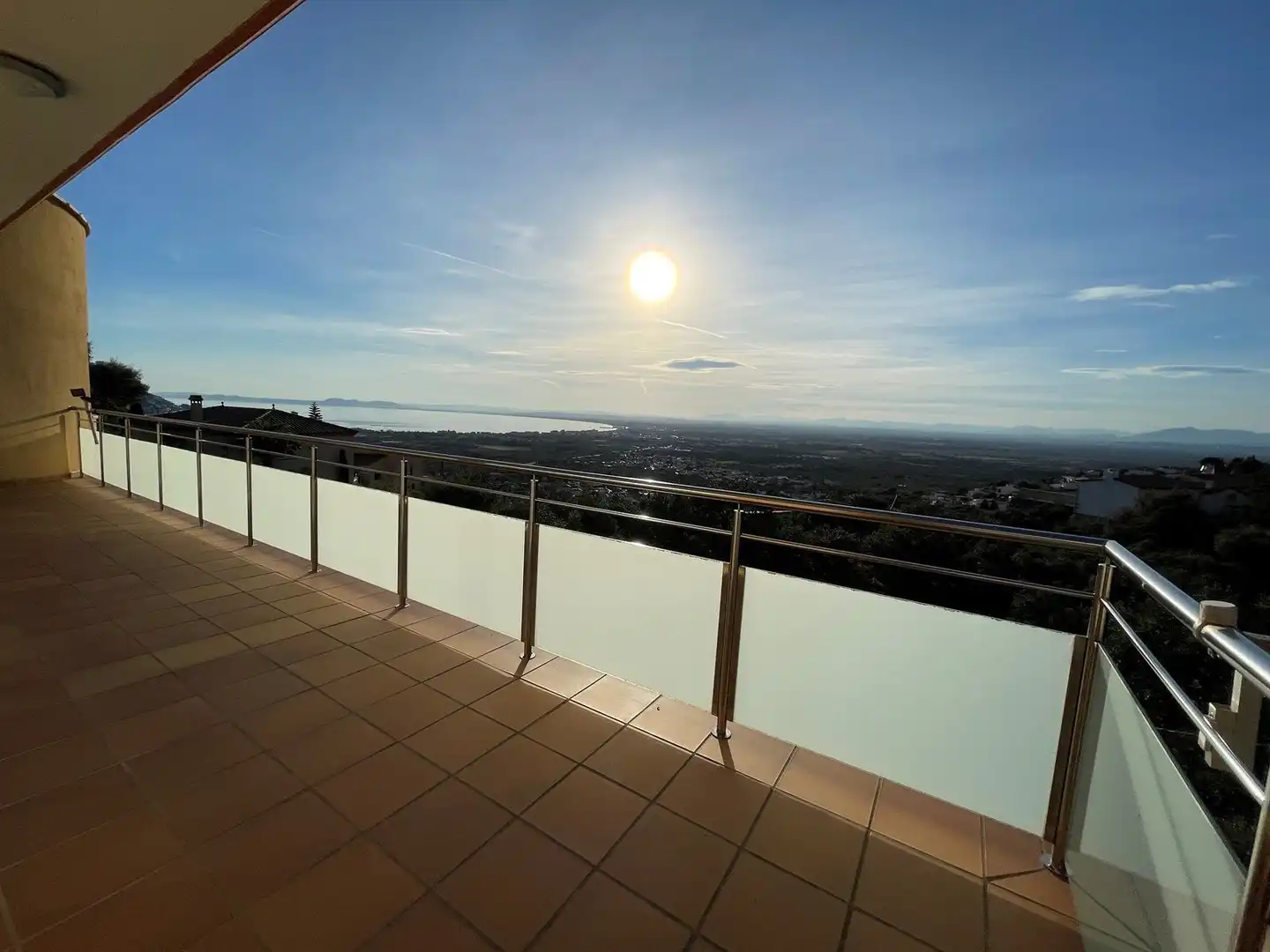 Chalet con piscina en venta en Calle ALACANT, imagen 2