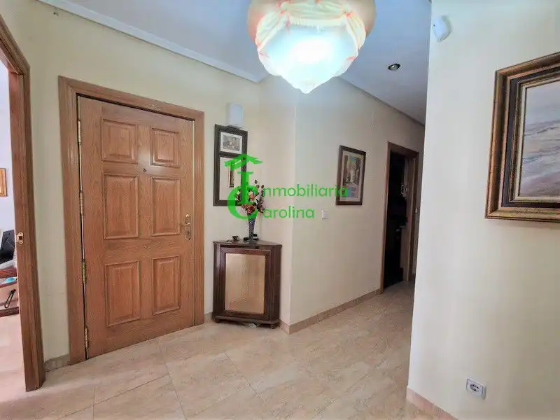 Flat with terrace for sale in La Carolina, imagen 2