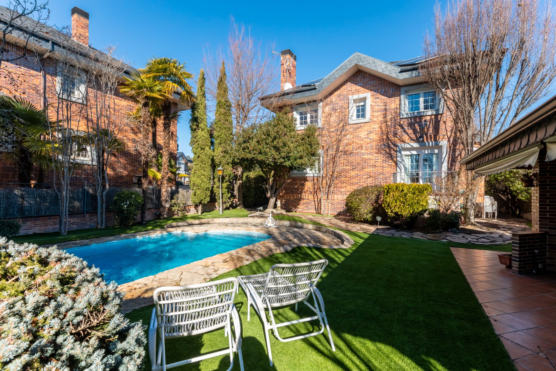 Garden of House or chalet for sale in Torrelodones  with Air Conditioner, Heating and Private garden