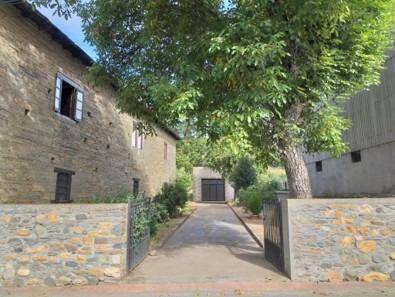 Casa-chalet en Venta en Vega de Espinareda