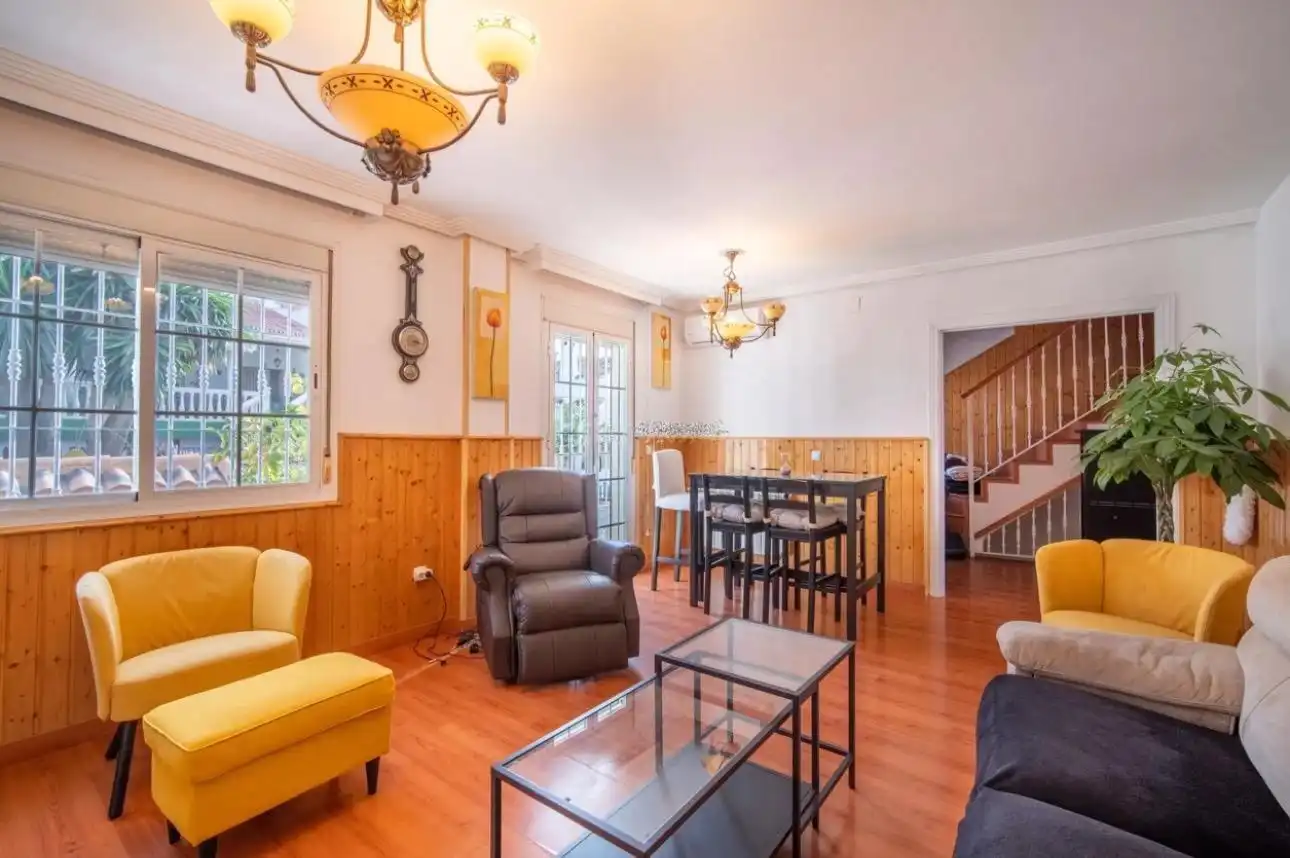 Casa bifamiliare con piscina in vendita a Puerto de la Torre - Atabal, imagen 6