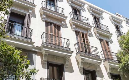 Vista exterior de Apartament en venda en  Madrid Capital amb Aire condicionat i Calefacció