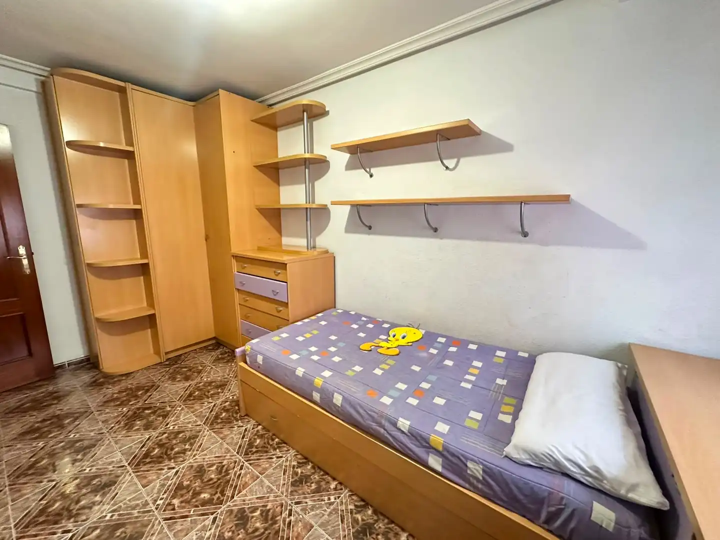 Bedroom of Flat for sale in Valladolid  with Heating and Furnished
