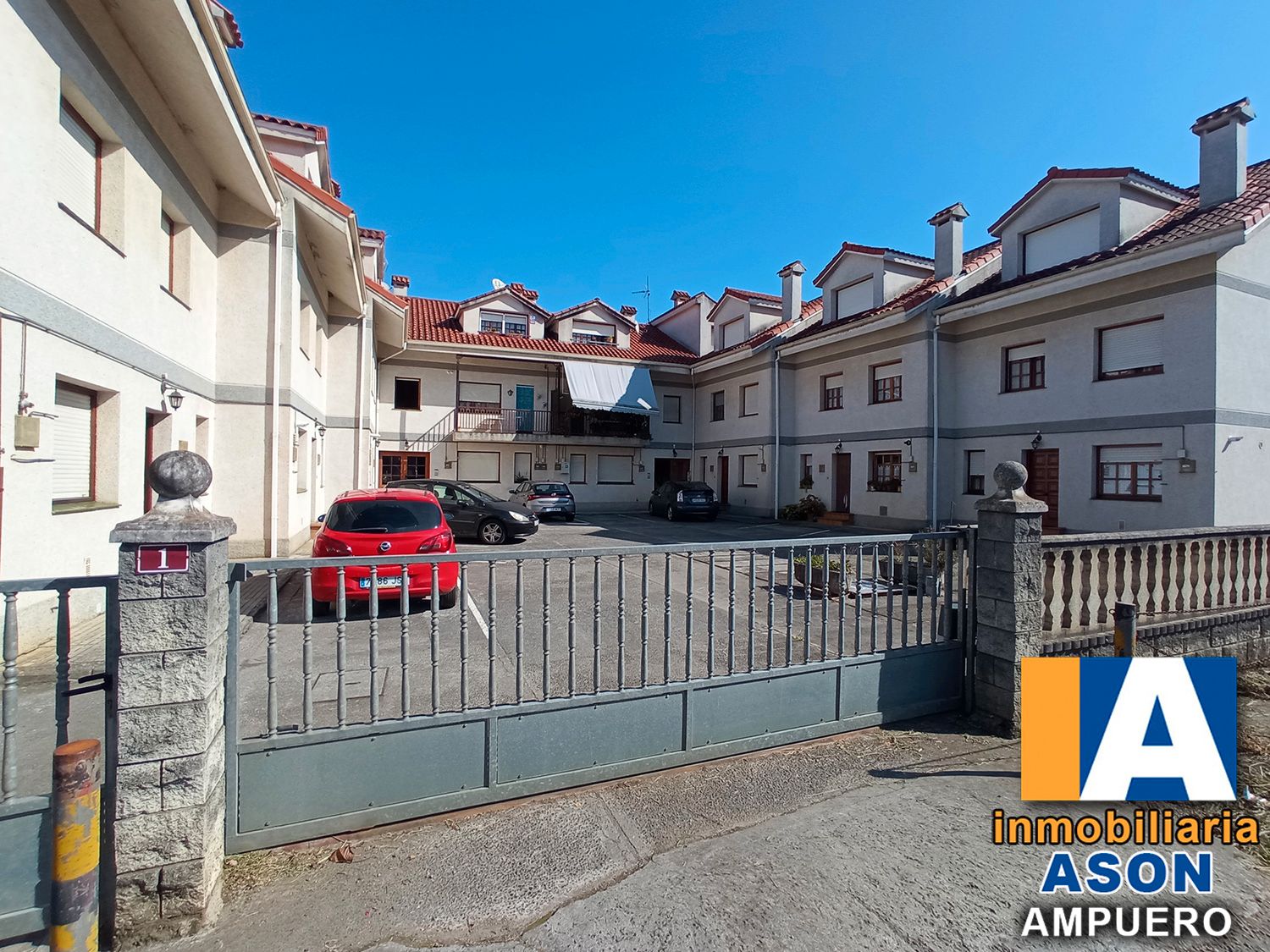 Exterior view of Flat for sale in Rasines  with Heating and Furnished