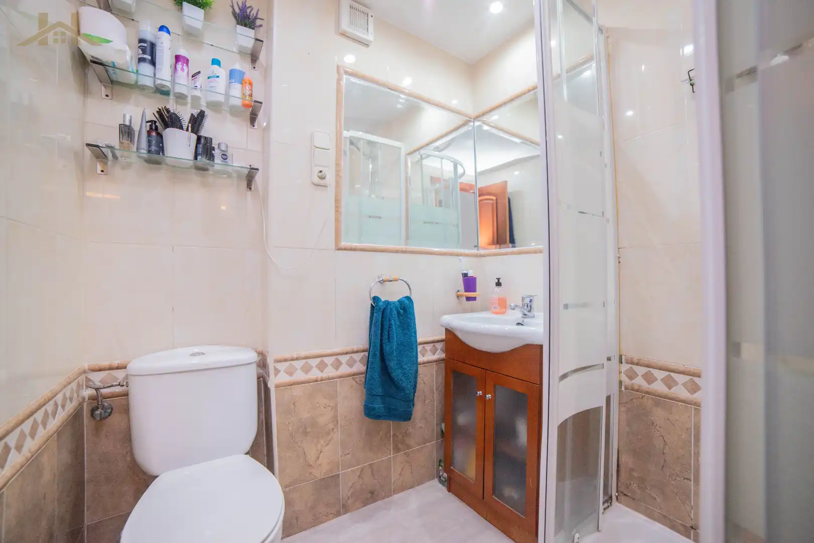 Bathroom of Flat for sale in Collado Villalba  with Air Conditioner, Heating and Community pool