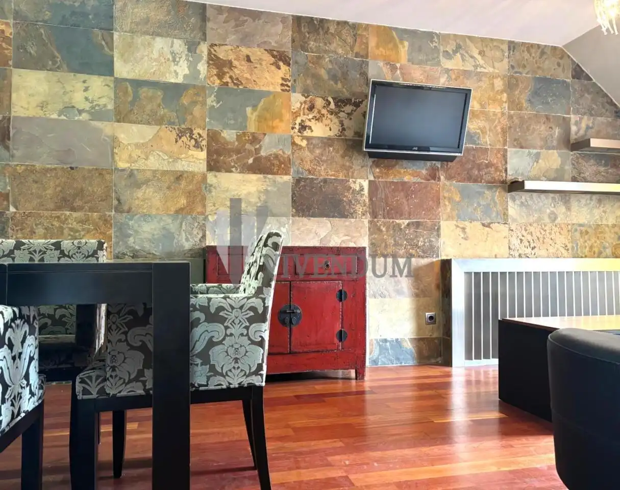 Attic for rent in Sardoma - Castrelos