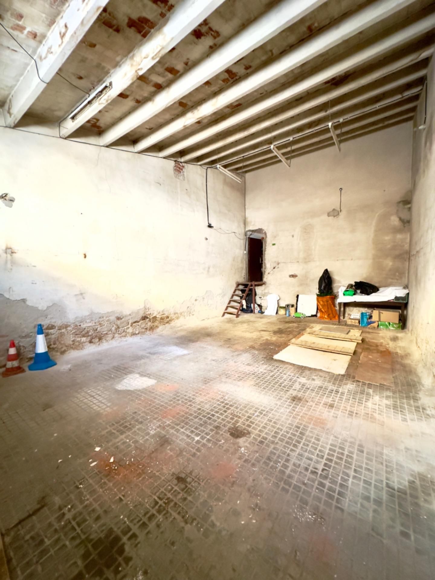 Building for sale in Palamós