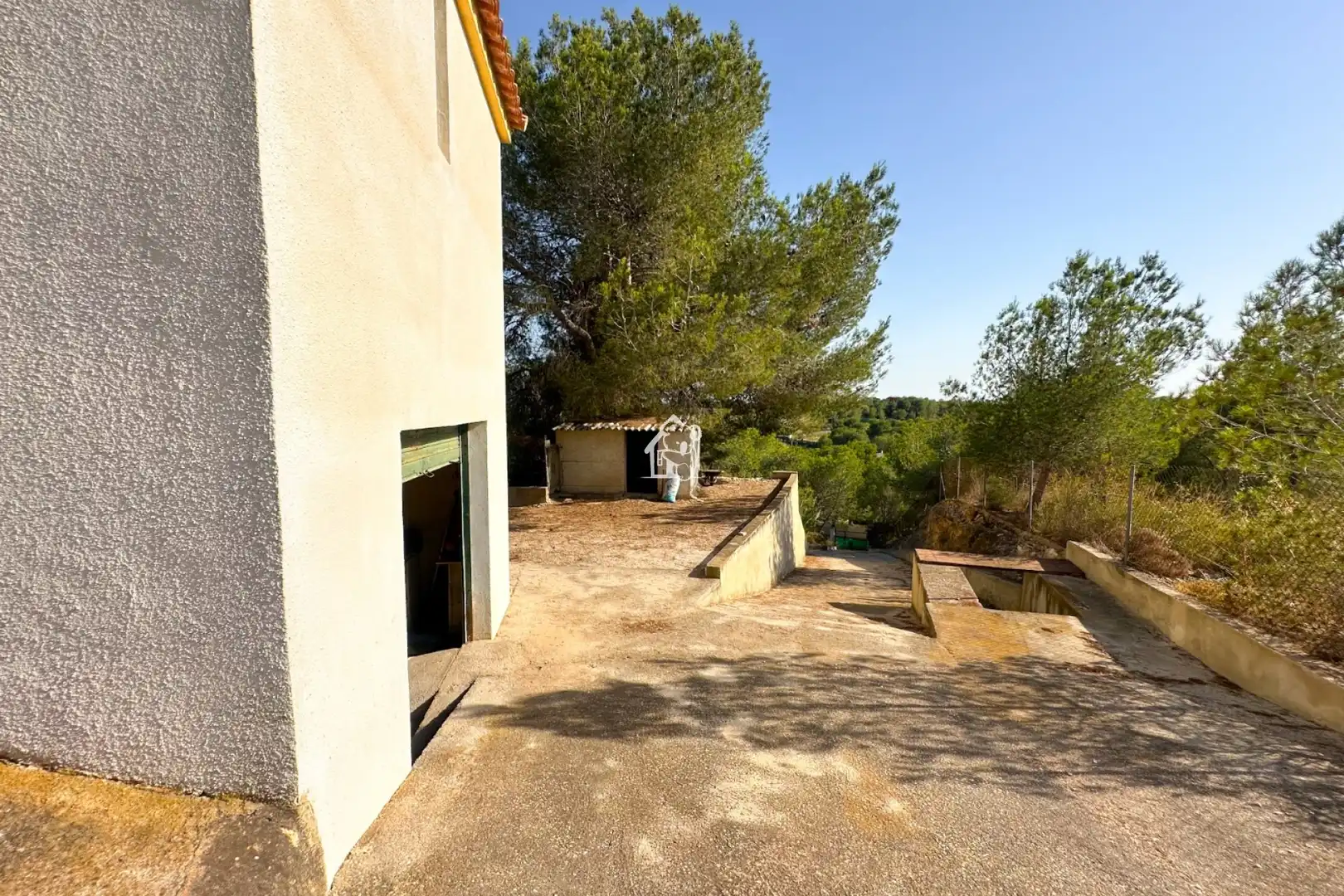 Außenansicht von Country house zur Miete in Pilar de la Horadada mit Privatgarten, Terrasse und Abstellraum
