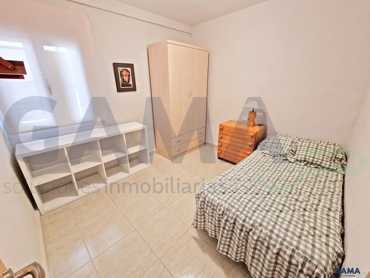 Habitación de Piso de alquiler en Alzira con Aire acondicionado y Amueblado