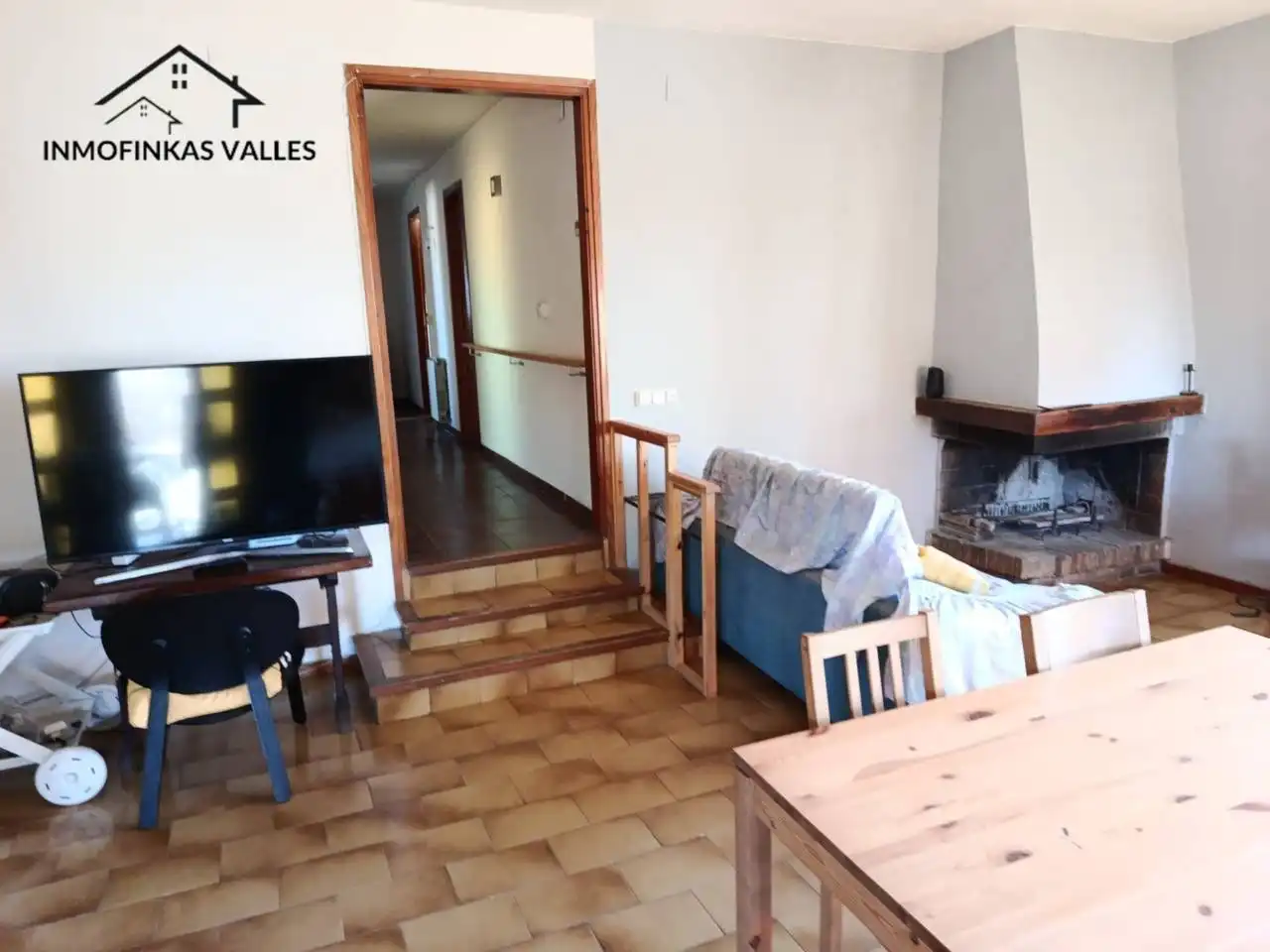 Sala de estar de Casa o chalet en venta en Lliçà d'Amunt con Calefacción, Jardín privado y Terraza