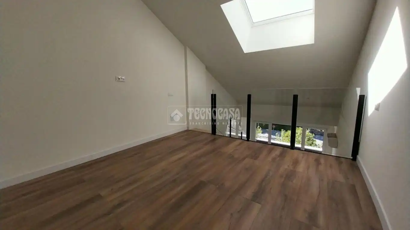 Maisonette zur Miete in Vega de la Moraleja