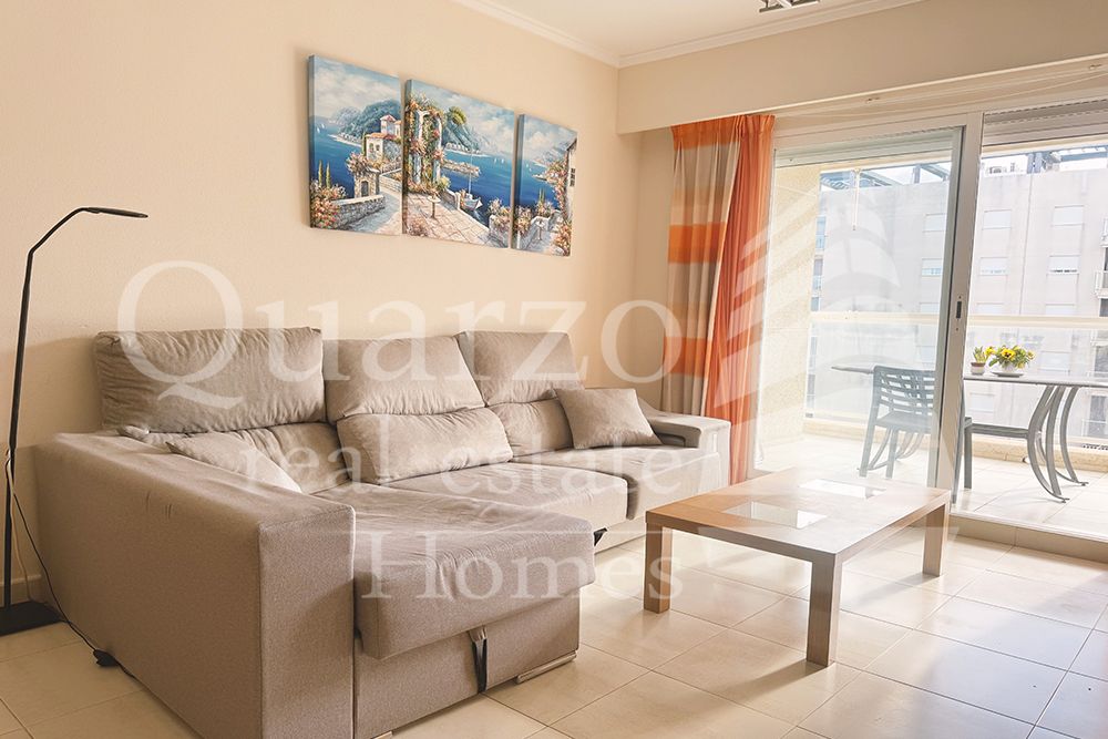 Sala d'estar de Apartament en venda en Daimús amb Calefacció, Terrassa i Moblat