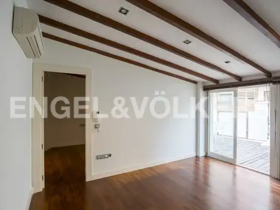 Ático en venta en Calle General Primo de Rivera, 8, Barrio del Centro