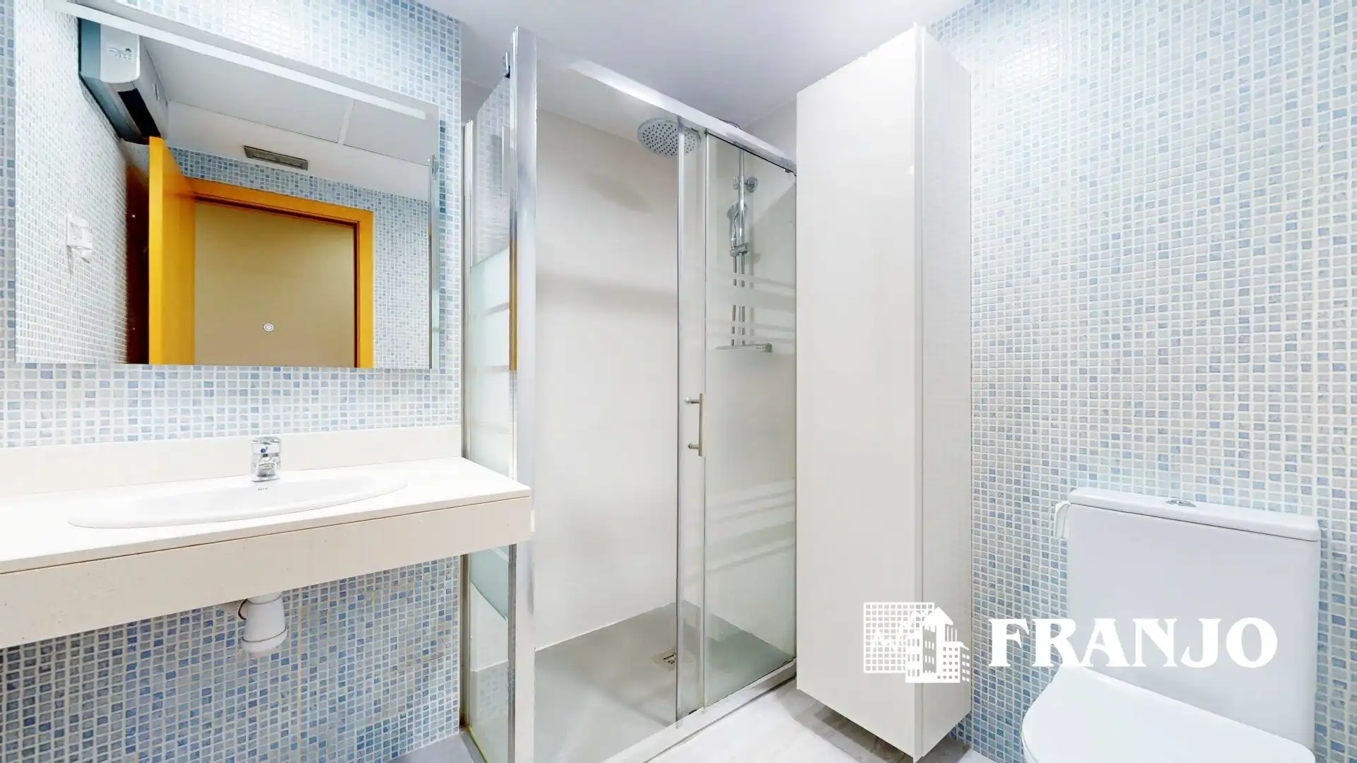 Bathroom of Flat for sale in Parc Central