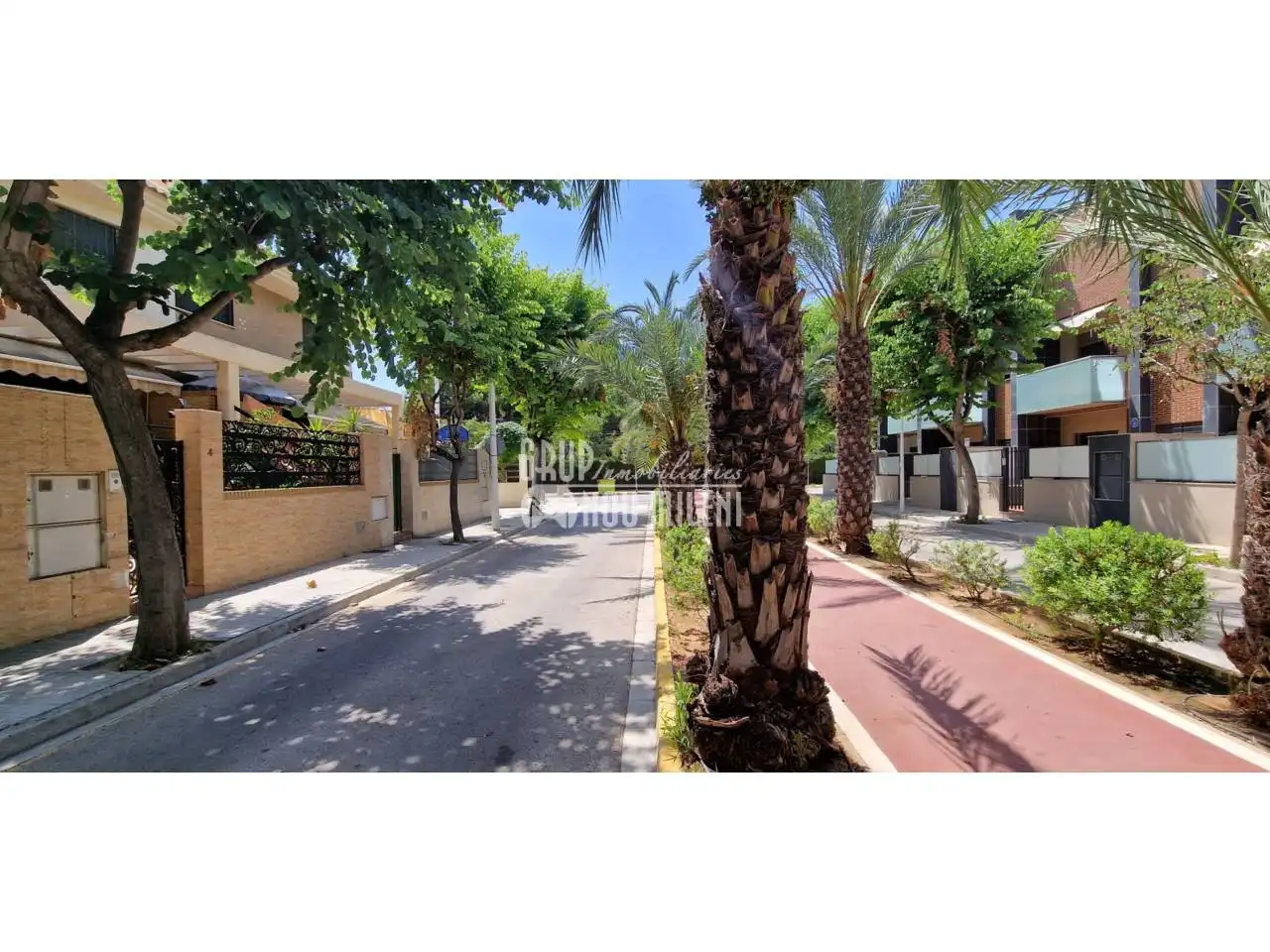 Außenansicht von Einfamilien-Reihenhaus zur Miete in Picanya, Valencia