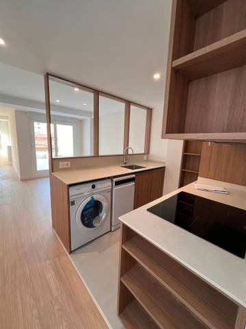 Ático en Alquiler en Calle de Miguel de Cervantes en Paseo Sagasta