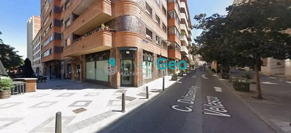 Gewerbefläche zum Verkauf in Calle San Lorenzo, imagen 2