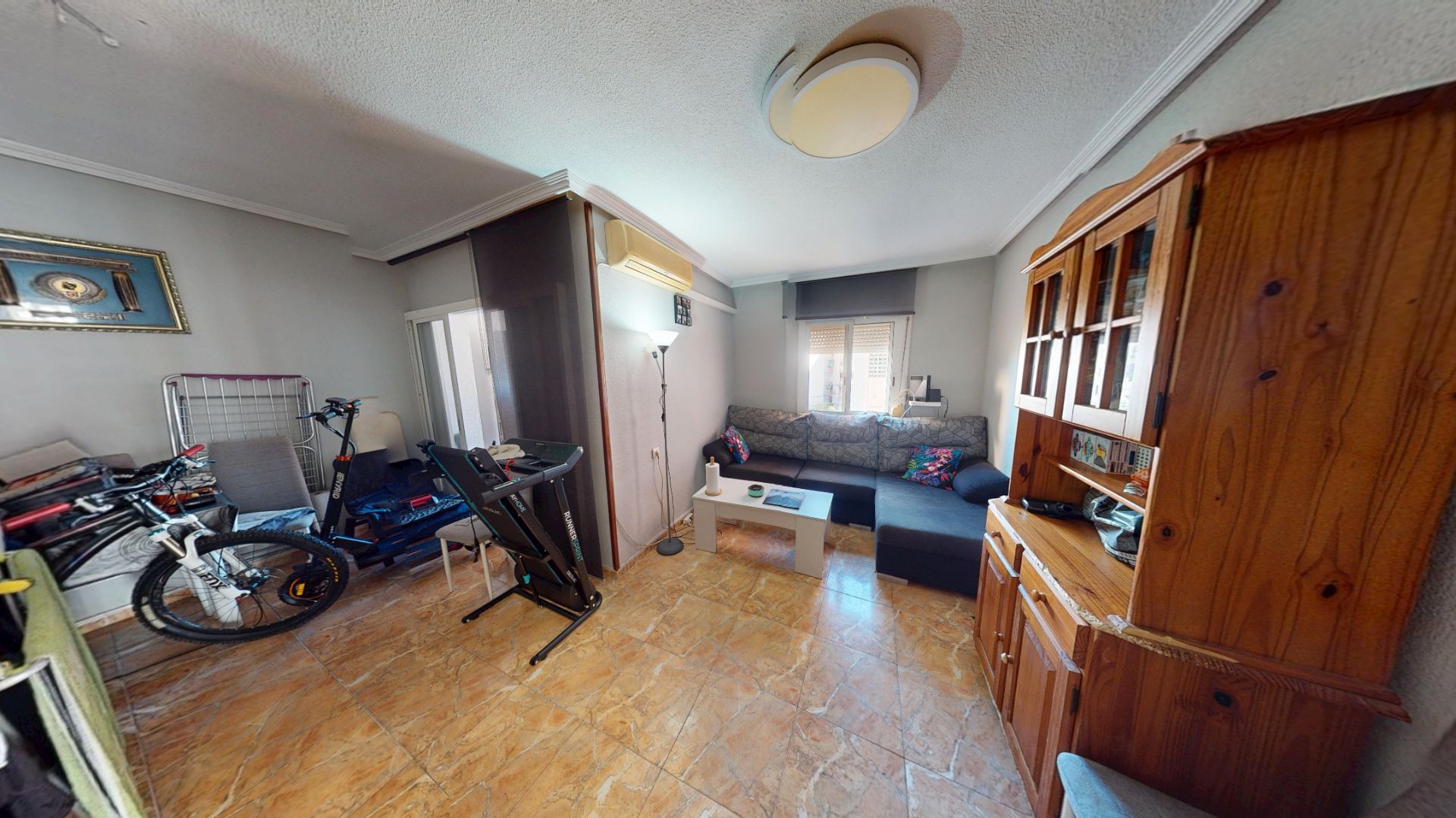 Sala de estar de Piso en venta en Alicante / Alacant con Aire acondicionado y Amueblado