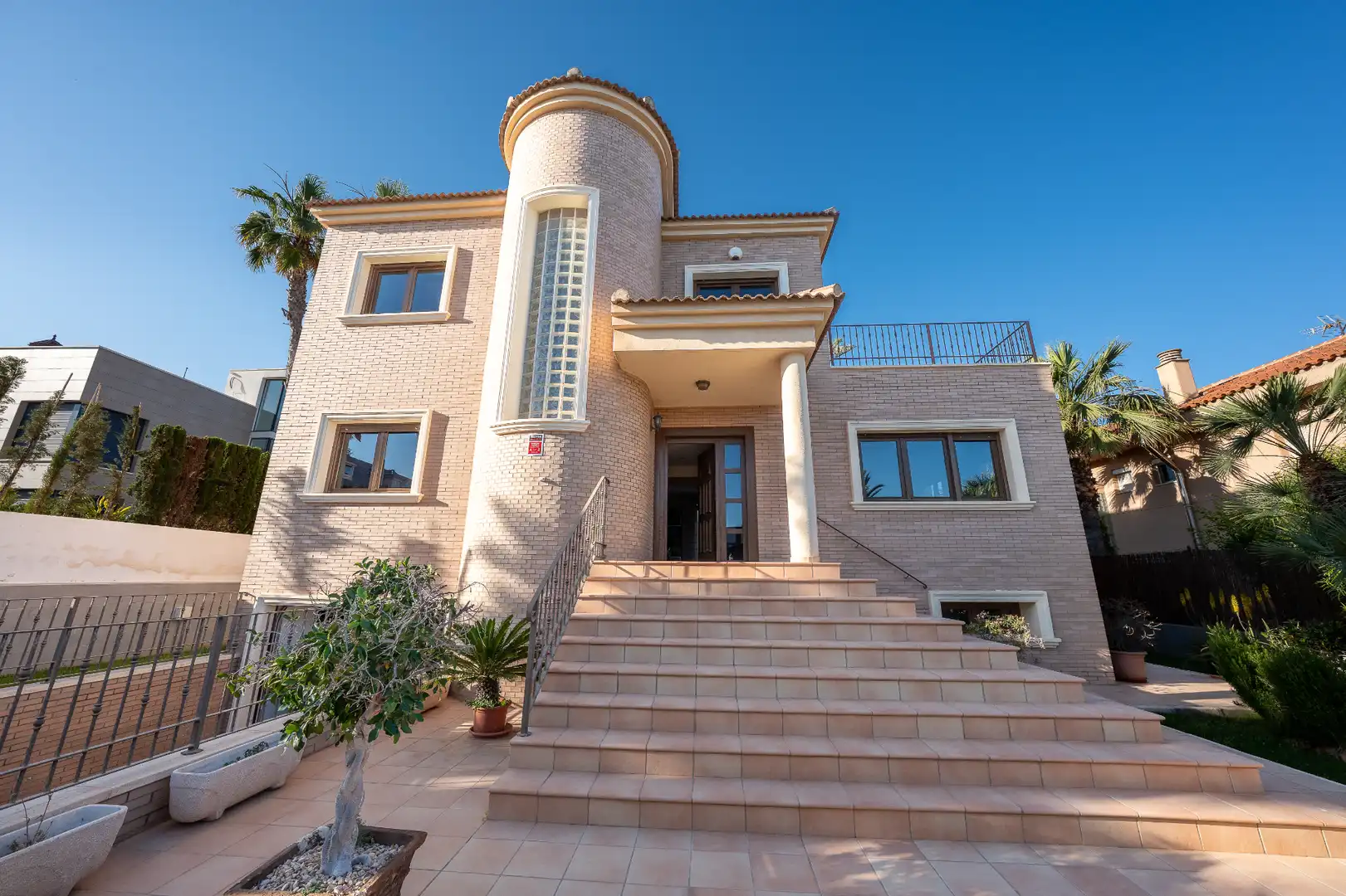Vista exterior de Casa o chalet en venta en Torrevieja con Aire acondicionado, Calefacción y Jardín privado