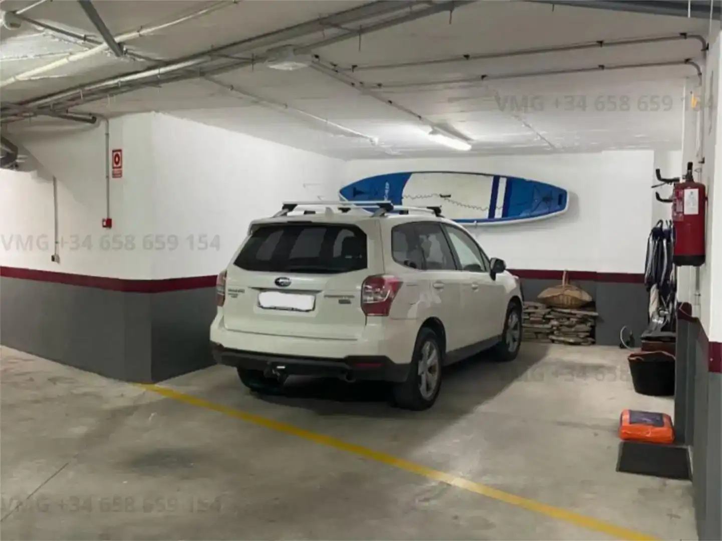 Aparcament de Casa o xalet en venda en Benahavís amb Aire condicionat i Balcó