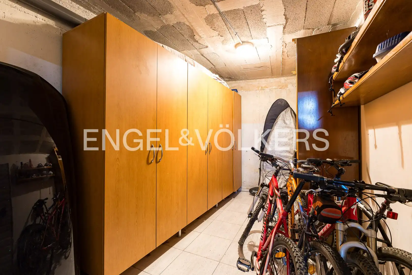 Piso en venta en Sant Cugat del Vallès con Aire acondicionado, Calefacción y Parquet