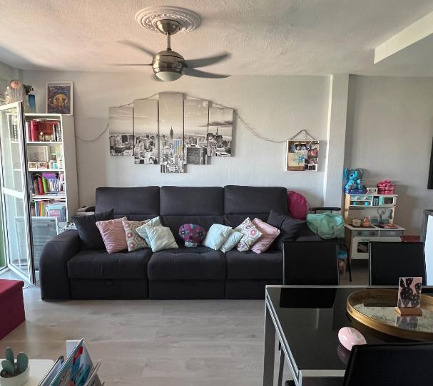 Photo 1 of Flat for sale in Calle Héroe de Sostoa, Parque Ayala - Jardín de la Abadía - Huelín, Málaga