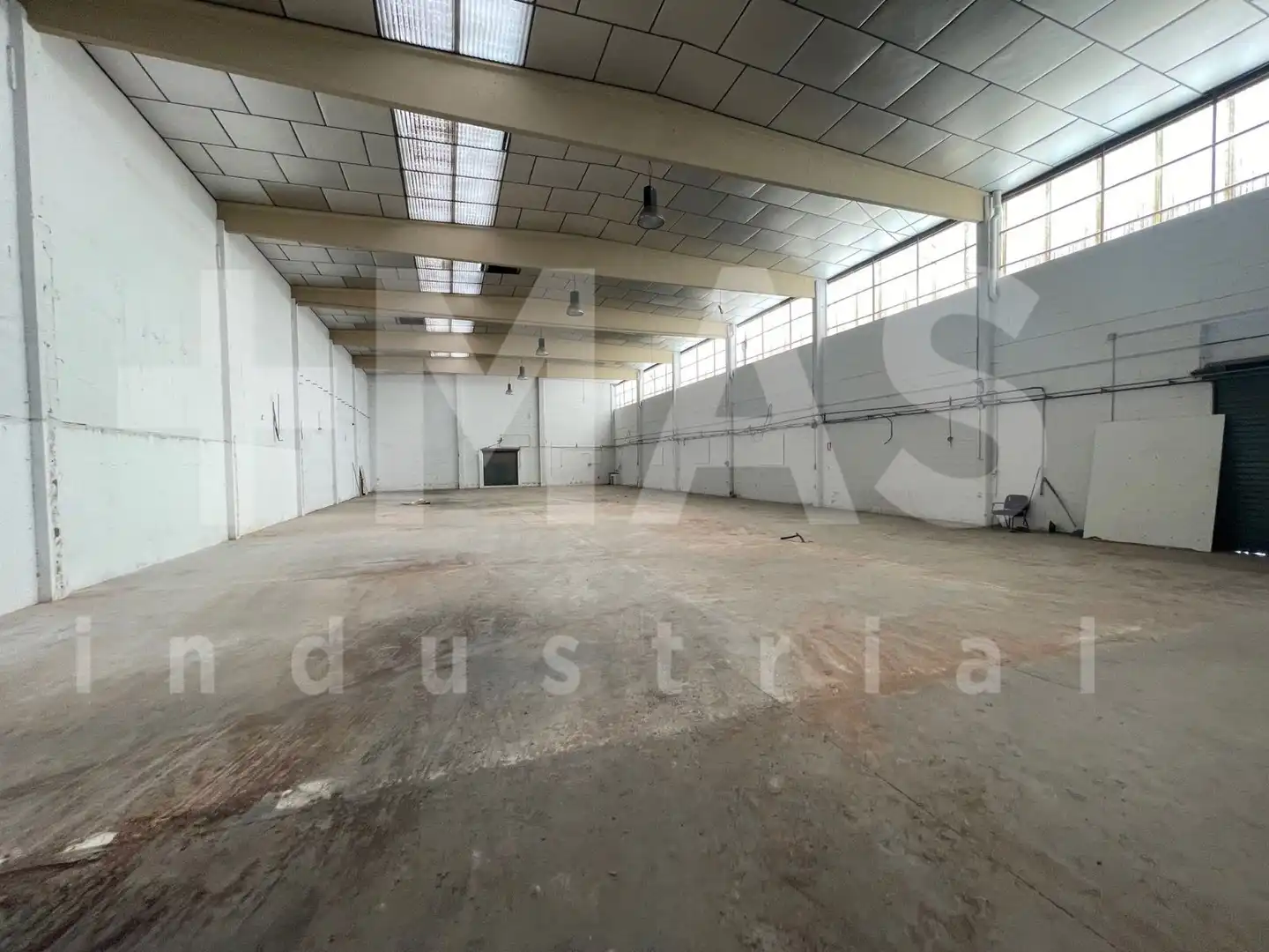 Nave industrial con ascensore in affitto a ciudad de sevilla