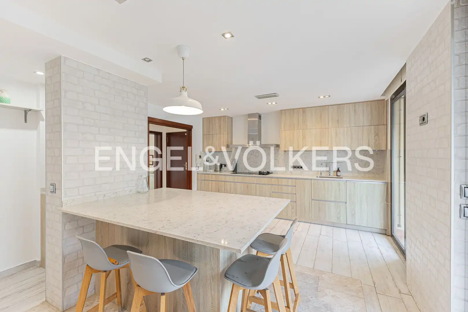 Cocina de Piso de alquiler en Barcelona con Aire acondicionado, Calefacción y Parquet