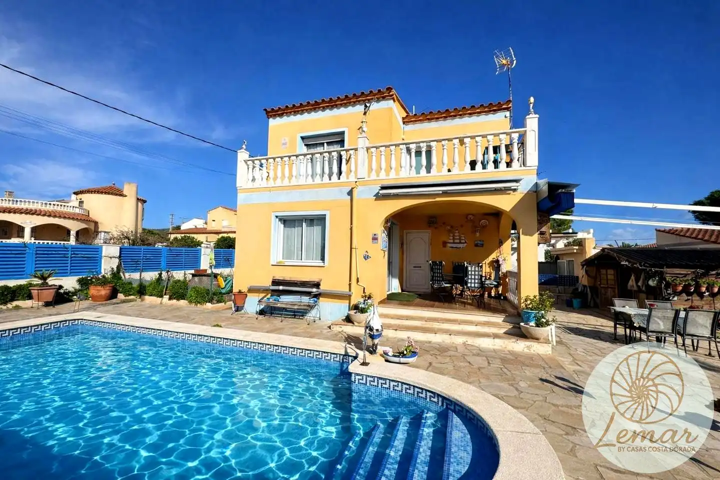 Vista exterior de Casa o chalet en venta en L'Ametlla de Mar  con Aire acondicionado, Jardín privado y Terraza