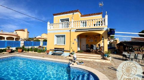 Chalet unifamiliar en Les Tres Cales!