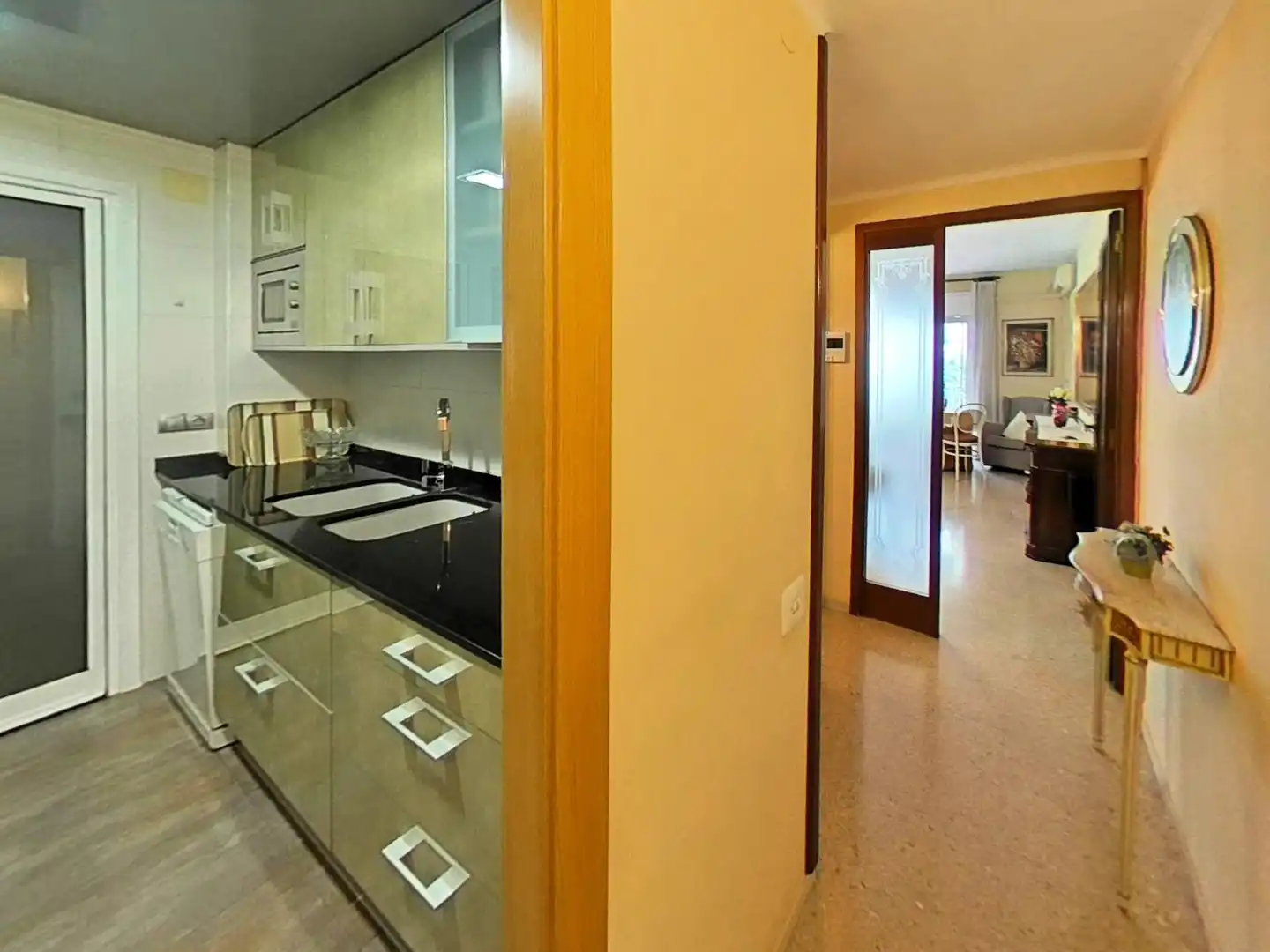 Kitchen of Flat for sale in Sabadell  with Air Conditioner, Heating and Storage room