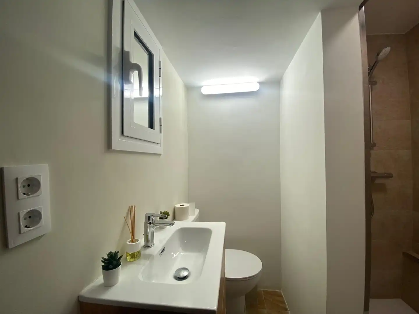 Baño de Piso en venta en Barcelona con Terraza y Balcón