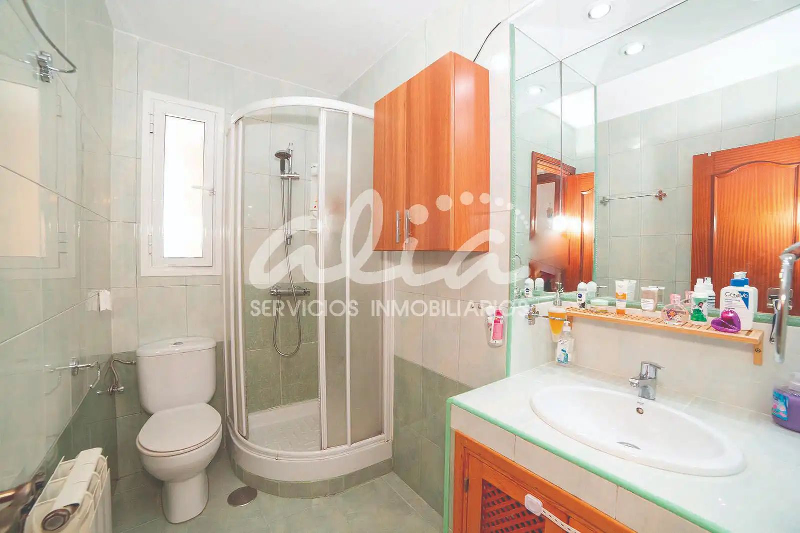 Bathroom of Flat for sale in Alfaro, La Rioja
