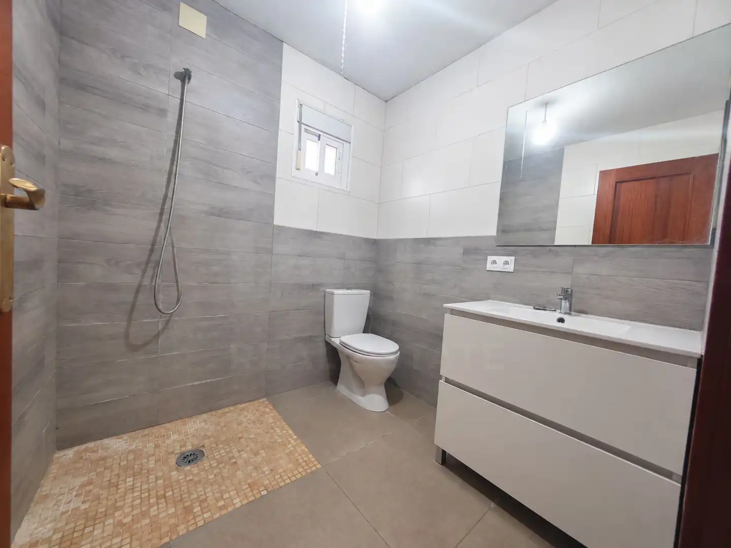 Casa rústica con piscina en venta en Gibraleón, imagen 11