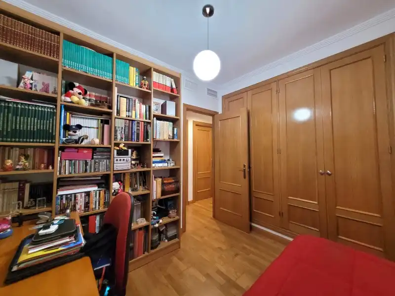 Piso en venta en Calle la Unión Mercantil, 31, Martín Carpena - Torre del Río