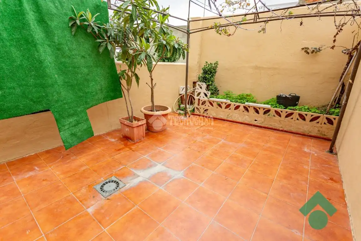 Terraza de Casa adosada en venta en Algeciras con Calefacción y Amueblado