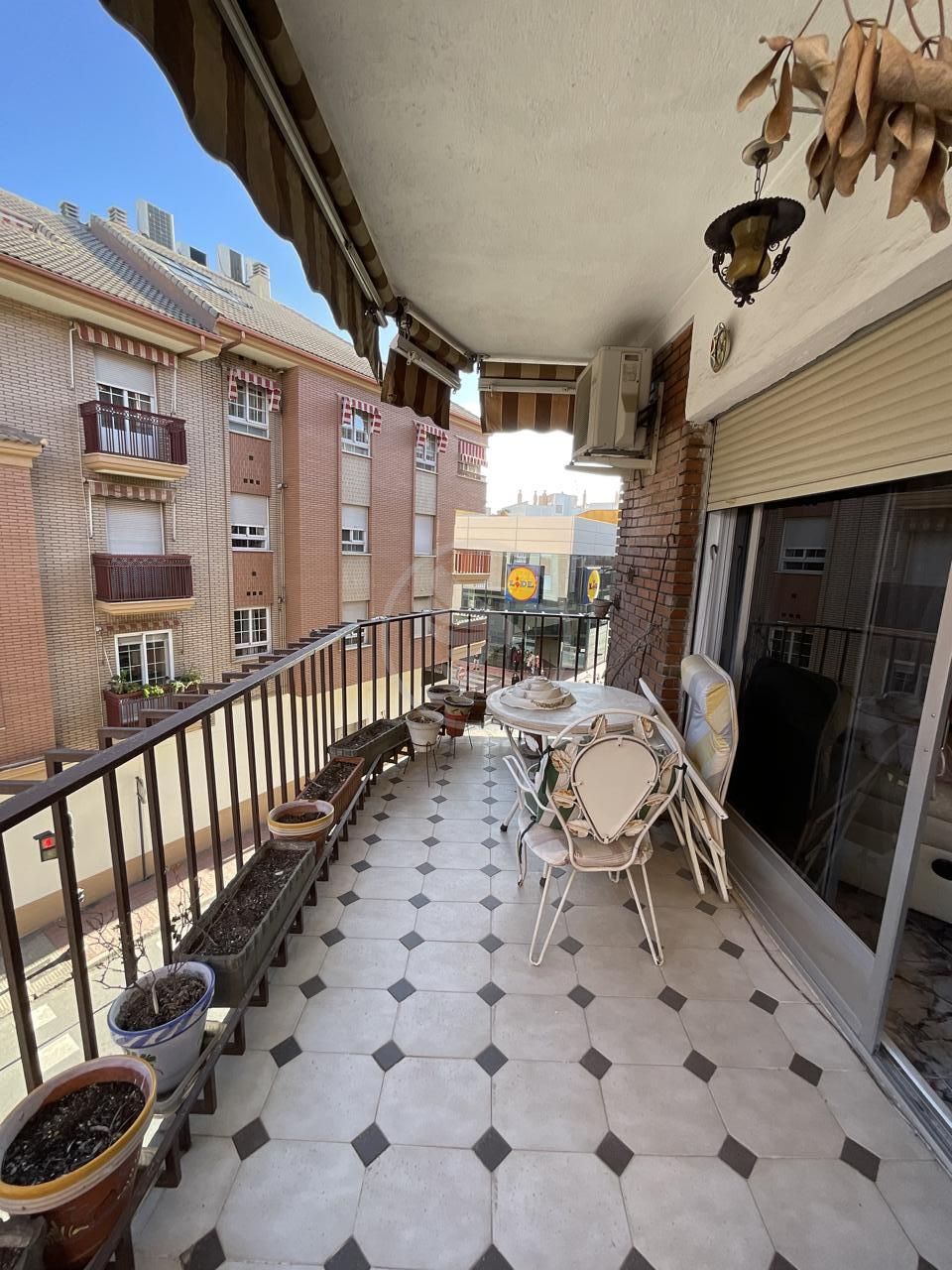 Balcony of Flat for sale in Linares