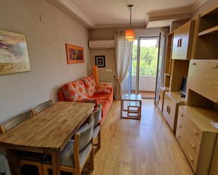 Living room of Flat for sale in  Albacete Capital  with Air Conditioner and Balcony