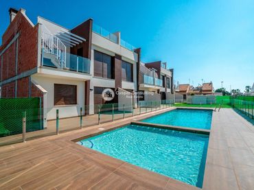 Apartament amb piscina en venda a Los Peñascos - El Salero - Los Imbernones