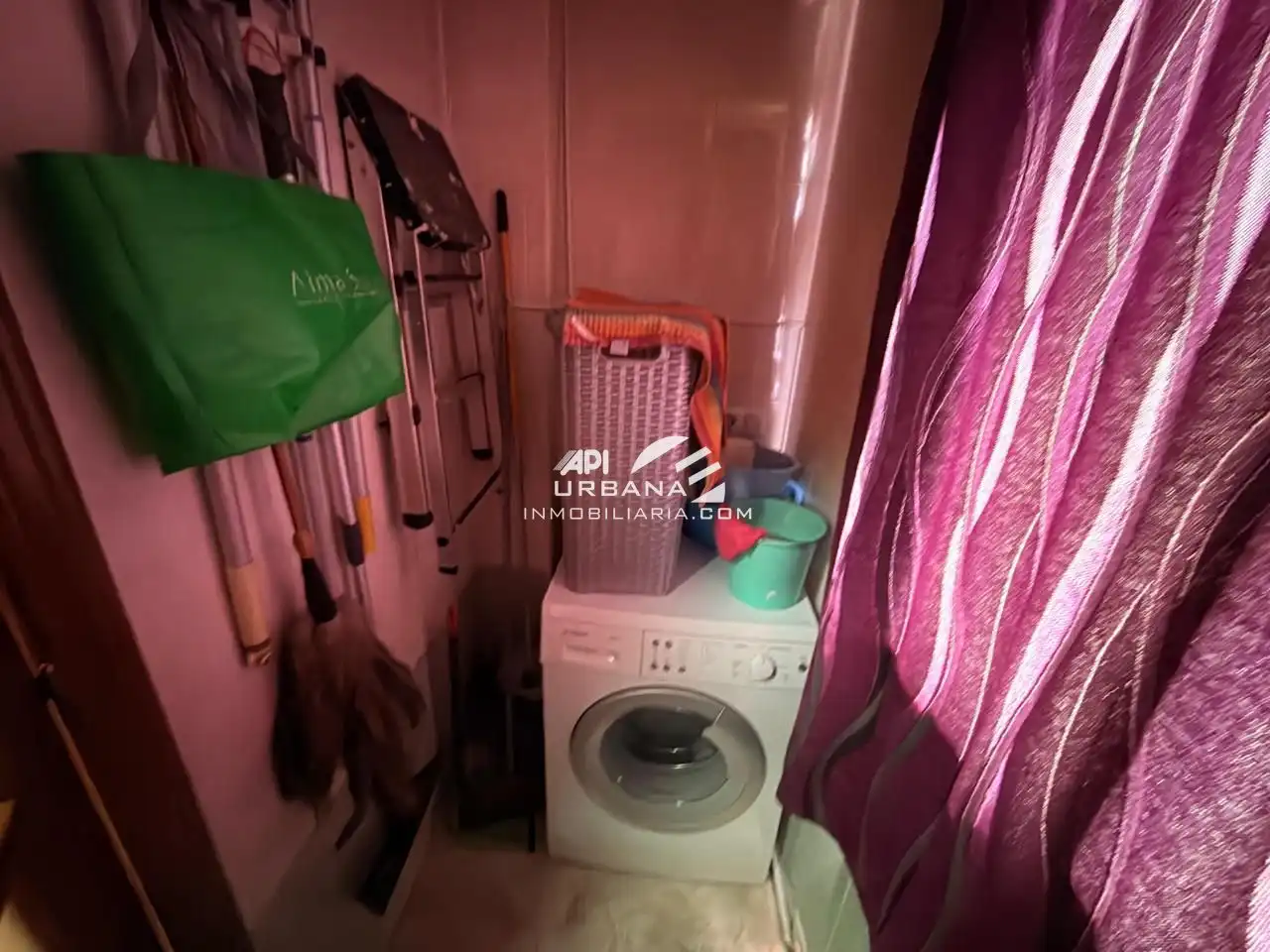 Habitación de Piso en venta en Lucena con Aire acondicionado
