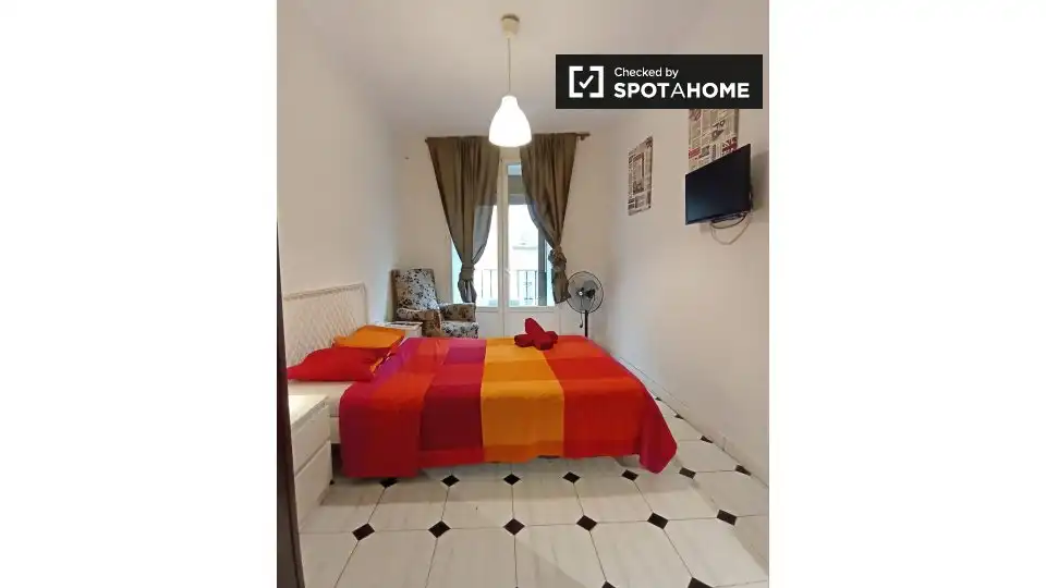 Bedroom of Flat for share in Madrid  with Air Conditioner, Heating and Terrace