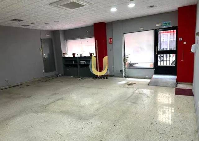 Local comercial en Alquiler en Adelfas