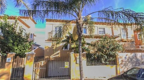 Foto 2 de Piso en venta en Los Álamos, Torremolinos