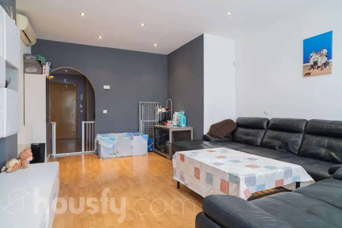 Living room of Flat for sale in Arganda del Rey  with Private garden, Terrace and Balcony