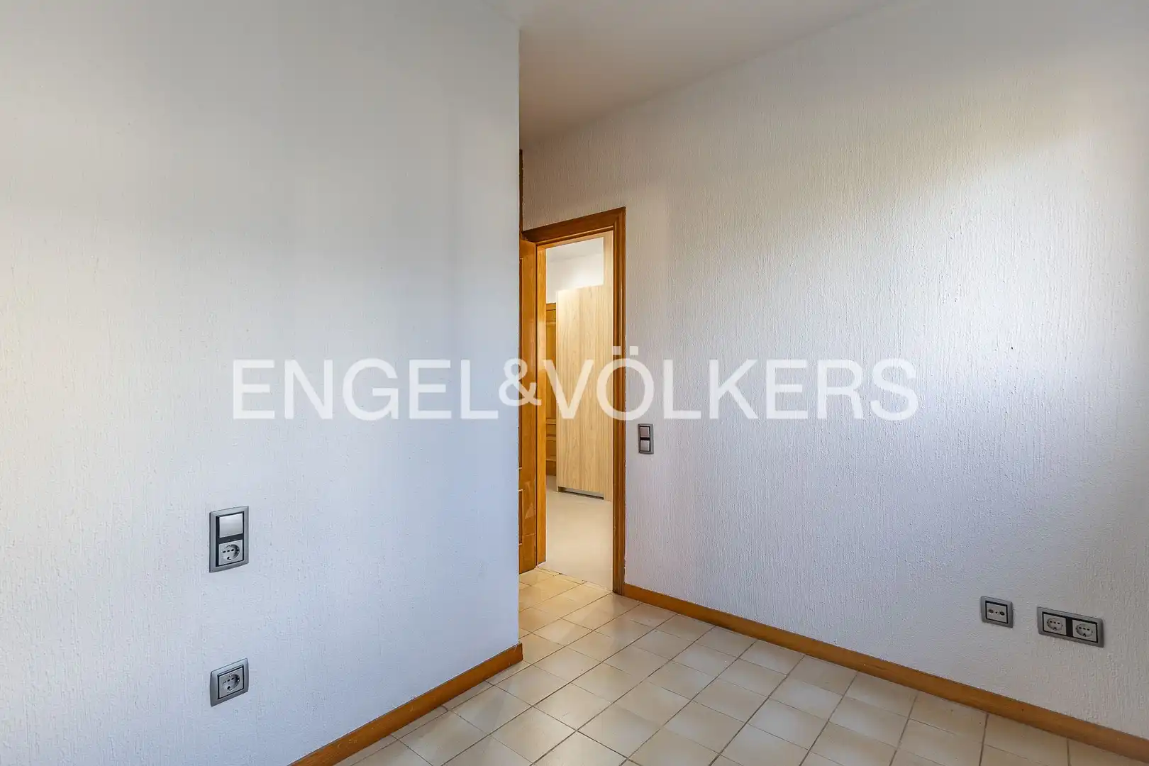 Casa o chalet de alquiler en Sant Cugat del Vallès con Calefacción, Jardín privado y Parquet